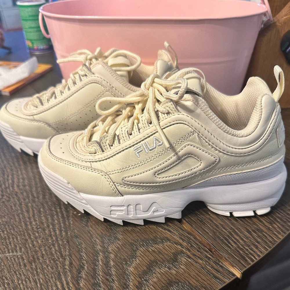 FILA Disruptor II Premium Beige Cream Platform Sneakers 5XM01296-101 Womens 5